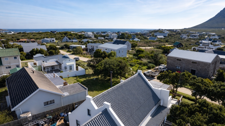 4 Bedroom Property for Sale in Pringle Bay Western Cape